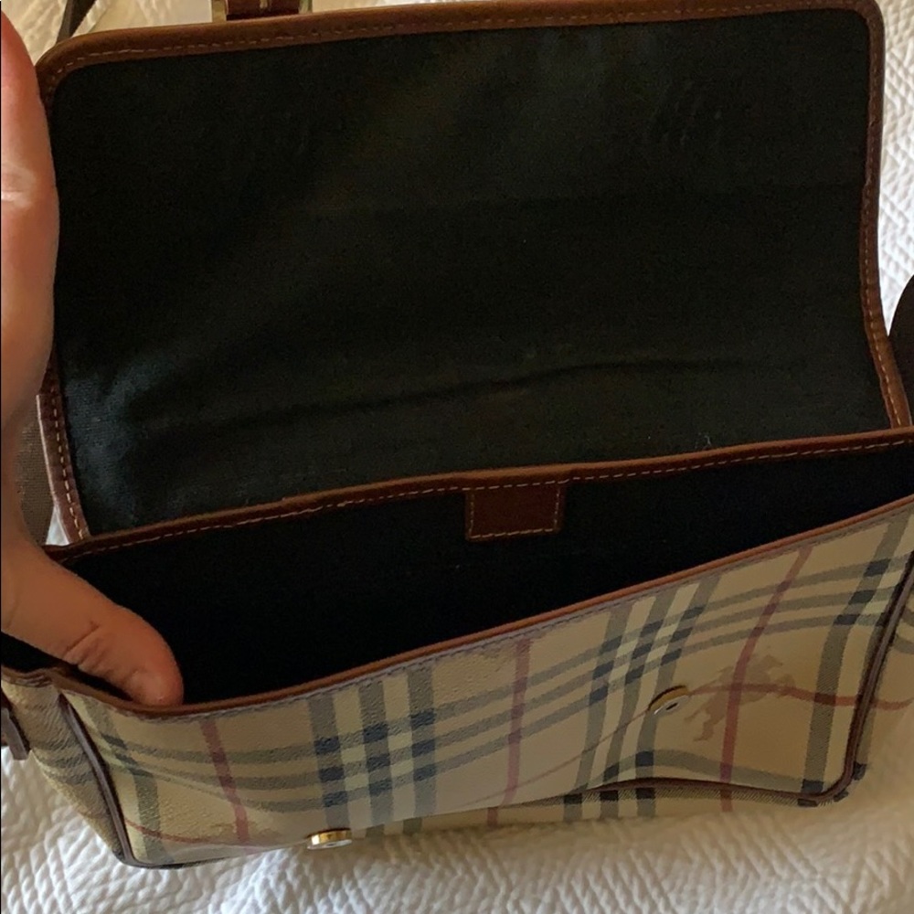 Burberry bag - Picture 4 of 5